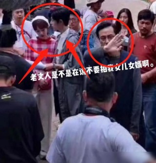 小红书:今晚澳门一码一肖-考场外的等待是父母对孩子的告白