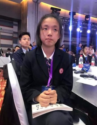 微博:新澳门王中王资料公开-“天才数学少女”背后的90后伯乐