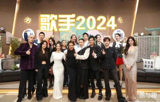 搜狐:2024新澳门彩4949资料-王铮亮献唱女儿小学毕业晚会