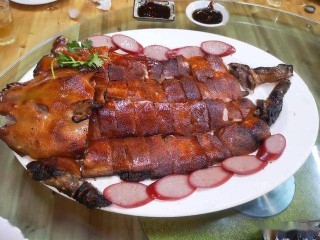 知乎：二四六香港免费开奖记录-挂驴头卖马肉 北京一火烧店被查