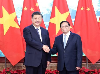 中新网:澳门新三码必中一免费-普京会见越南总理范明政