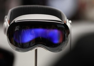 搜狐订阅：马会澳门正版资料查询-苹果VisionPro国行版售价29999元起