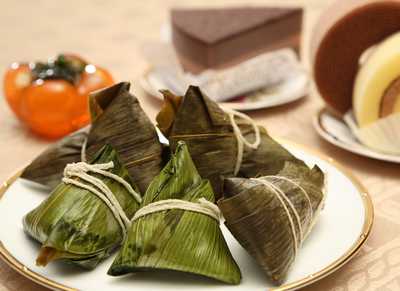 微博:香港资料免费长期公开-男子把粽香红茶当成粽子煮了  第3张