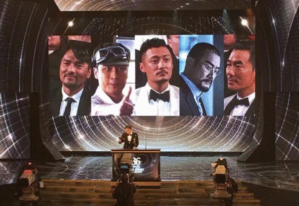 搜狐:2024新澳正版免费资料大全-开使馆车女子真有外交豁免权吗  第1张
