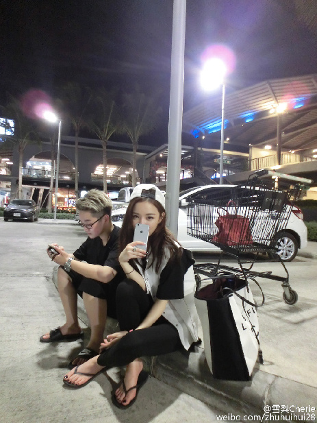 微博:澳门今晚必中一肖一码-王思聪新女友懒懒承认恋情  第1张