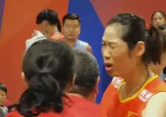 网易:2024年香港正版内部资料-朱婷领衔中国女排奥运25人名单  第3张
