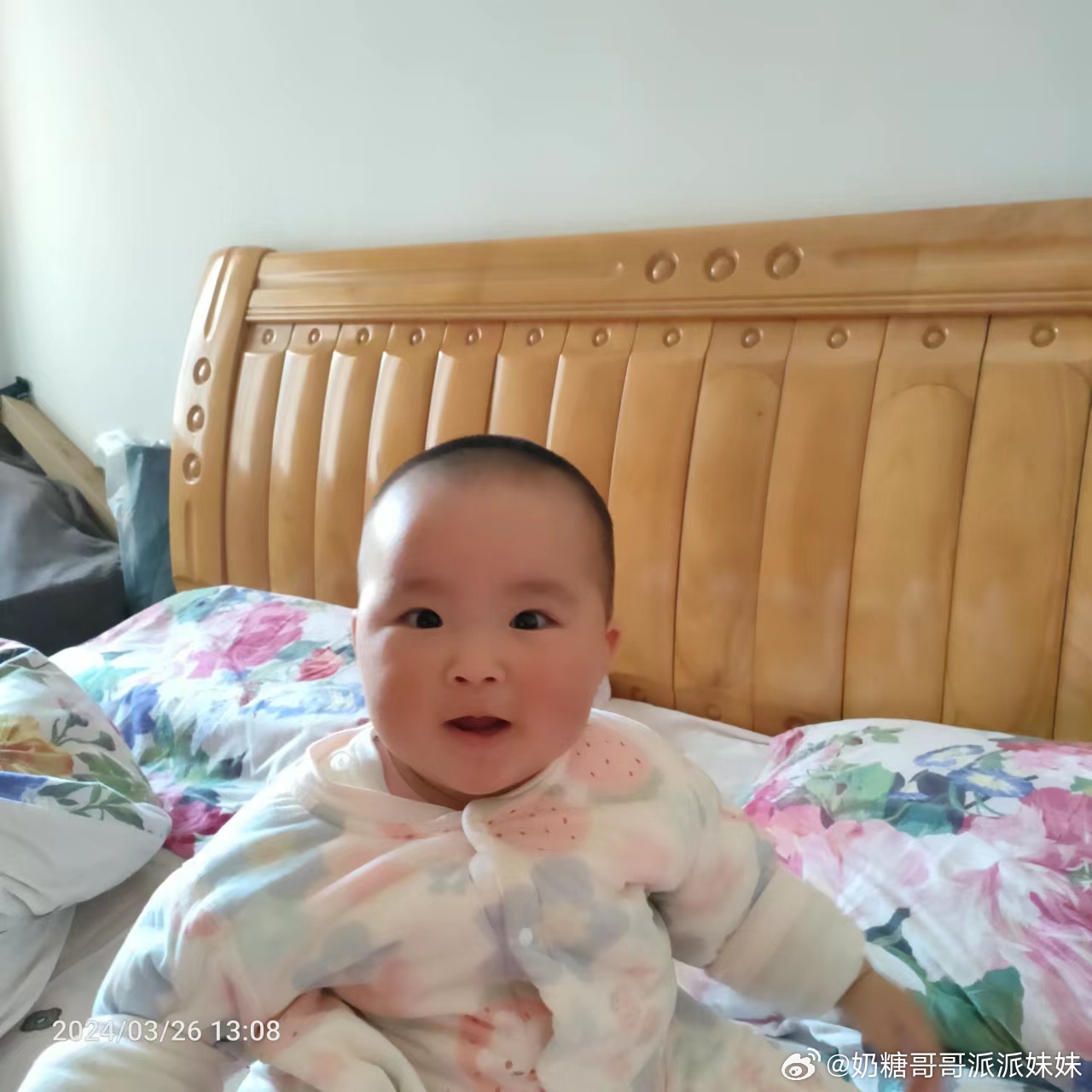 网易:2024年新澳门王中王资料-三月龄宝宝初次剪发 发量让人羡慕  第2张
